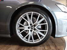 Audi A6 Saloon TDI Black Edition - U12964
