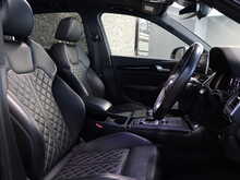 Audi SQ5 TFSI V6 - U12975