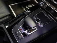 Audi SQ5 TFSI V6 - U12975