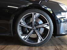 Audi S4 TDI V6 Black Edition - U12991