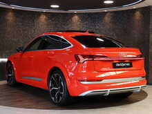 Audi e-tron S  - U13006