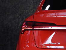 Audi e-tron S  - U13006