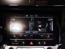 Audi e-tron S  - U13006