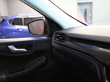 Ford Kuga Duratec Vignale - U13020