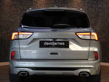 Ford Kuga Duratec Vignale - U13020