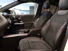 Mercedes-Benz GLA GLA200d AMG Line Night Edition - U13022
