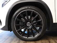 Mercedes-Benz GLA GLA200d AMG Line Night Edition - U13022