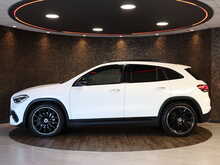 Mercedes-Benz GLA GLA200d AMG Line Night Edition - U13022