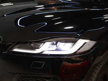 Jaguar F-PACE D300 MHEV R-Dynamic SE - U13023