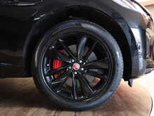 Jaguar F-PACE D300 MHEV R-Dynamic SE - U13023