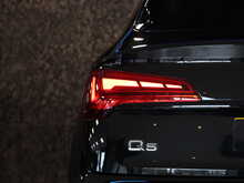 Audi Q5 TFSI Edition 1 - U13024