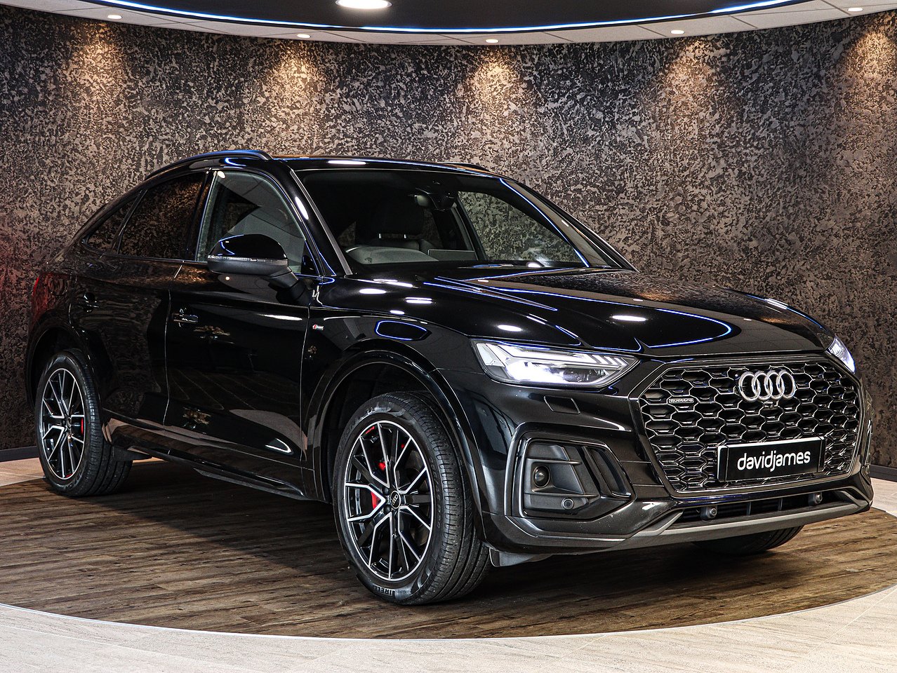 Audi Q5 TFSI Edition 1 - U13024
