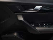 Audi Q5 TFSI Edition 1 - U13028