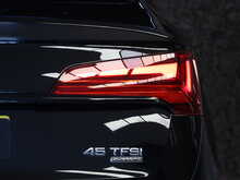 Audi Q5 TFSI Edition 1 - U13028