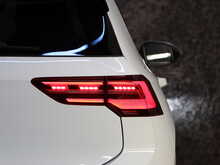 Volkswagen Golf TSI R - U13045