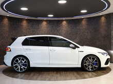Volkswagen Golf TSI R - U13045
