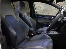 Volkswagen Golf TSI R - U13045