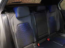 Volkswagen Golf TSI R - U13045