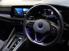 Volkswagen Golf TSI R - U13045