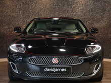 Jaguar XK V8 Signature - U13052
