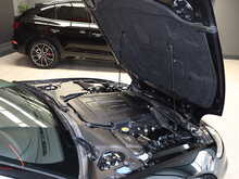 Jaguar XK V8 Signature - U13052