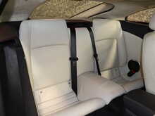 Jaguar XK V8 Signature - U13052