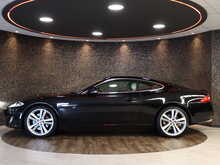Jaguar XK V8 Signature - U13052