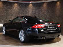 Jaguar XK V8 Signature - U13052