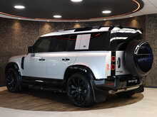 Land Rover Defender 110 SD4 HSE - U13065