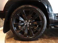 Land Rover Defender 110 SD4 HSE - U13065