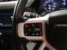 Land Rover Defender 110 SD4 HSE - U13065