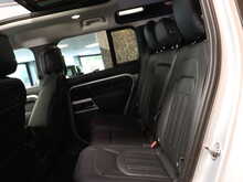 Land Rover Defender 110 SD4 HSE - U13065