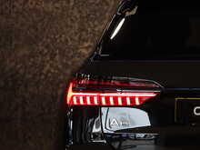 Audi A6 Avant TFSI Black Edition - U13067