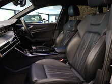 Audi A6 Avant TFSI Black Edition - U13067