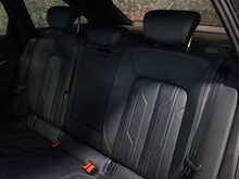 Audi A6 Avant TFSI Black Edition - U13067