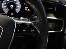 Audi A6 Avant TFSI Black Edition - U13067