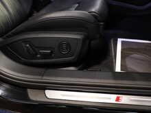 Audi A6 Avant TFSI Black Edition - U13067