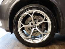 Alfa Romeo Stelvio V6 Bi-Turbo Quadrifoglio - U13069