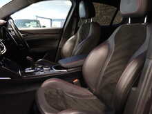 Alfa Romeo Stelvio V6 Bi-Turbo Quadrifoglio - U13069