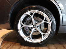 Alfa Romeo Stelvio V6 Bi-Turbo Quadrifoglio - U13069