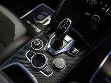 Alfa Romeo Stelvio V6 Bi-Turbo Quadrifoglio - U13069