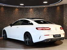 Mercedes-Benz E Class E220d AMG Line - U13078