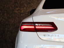 Mercedes-Benz E Class E220d AMG Line - U13078