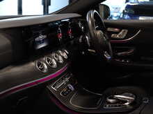 Mercedes-Benz E Class E220d AMG Line - U13078