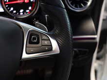 Mercedes-Benz E Class E220d AMG Line - U13078