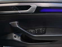 Volkswagen Arteon TSI R - U13090