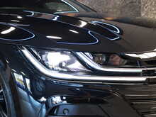 Volkswagen Arteon TSI R - U13090