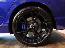Volkswagen Golf TSI R 20 Years - U13096