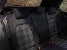 Volkswagen Golf TDI GTD - U13097