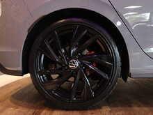 Volkswagen Golf TDI GTD - U13097